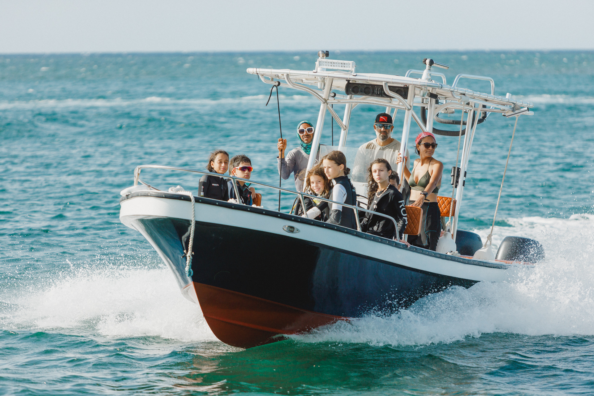 Think Tank Boat Roatán